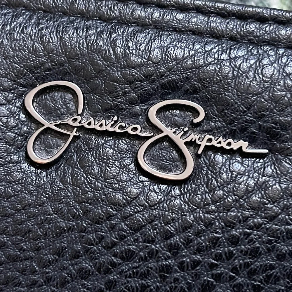 Jessica Simpson Black Faux Leather Zip-Around Wallet w/ Leopard Print Interior - Picture 2 of 10